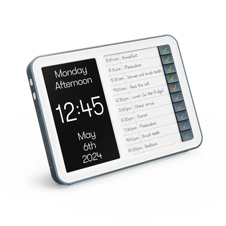 DAY HUB with personal daily task reminders